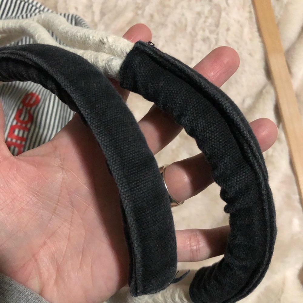 New Balance tote - Picture 6 of 11